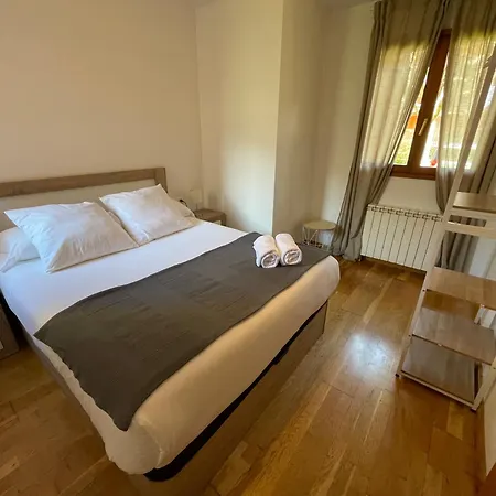 公寓 Acogedor Piso En Con Piscina