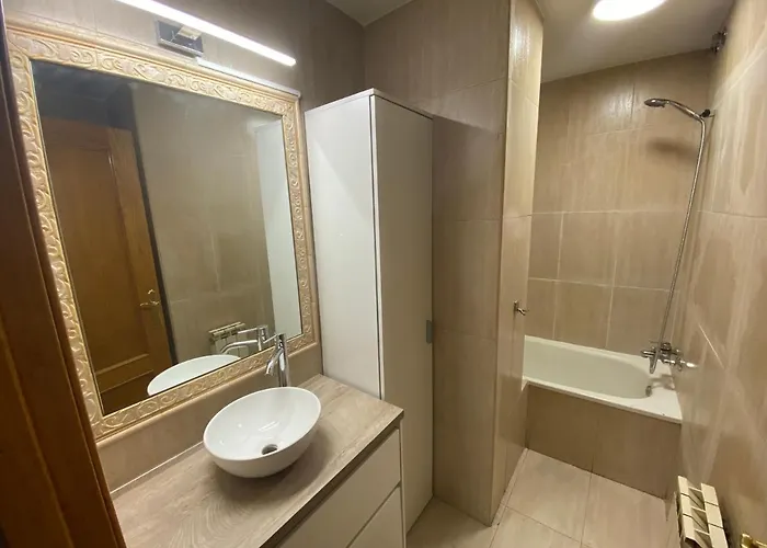 Appartamento Acogedor Piso En Con Piscina Sort